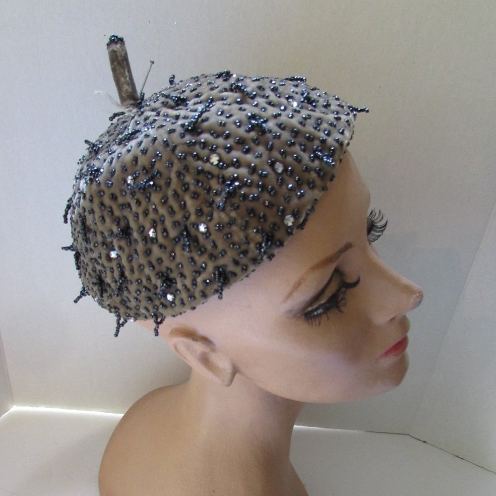 SALE Mid Century Beret Style Hat Olive Green Velvet Black Seed Beads